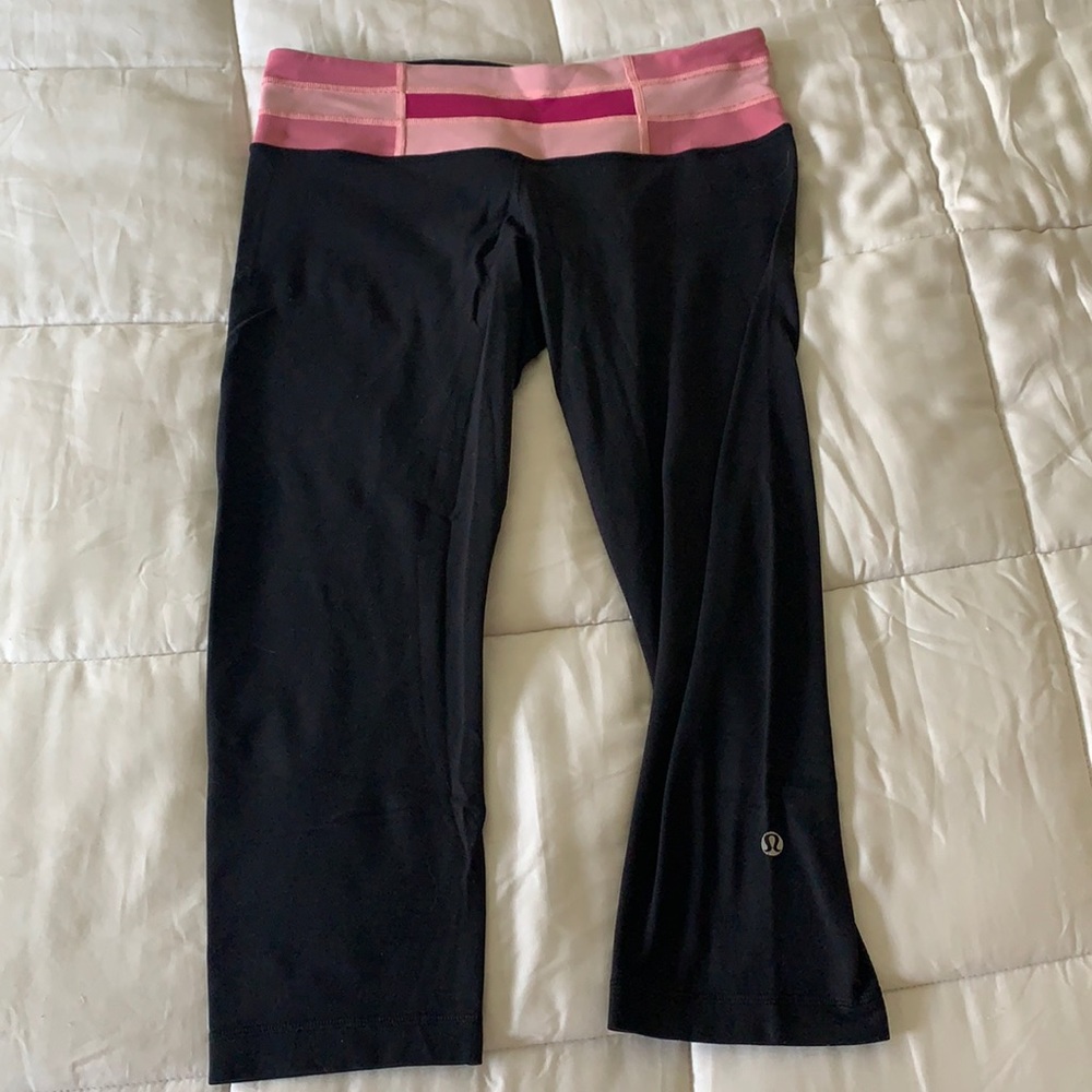 Lululemon crop workout pants